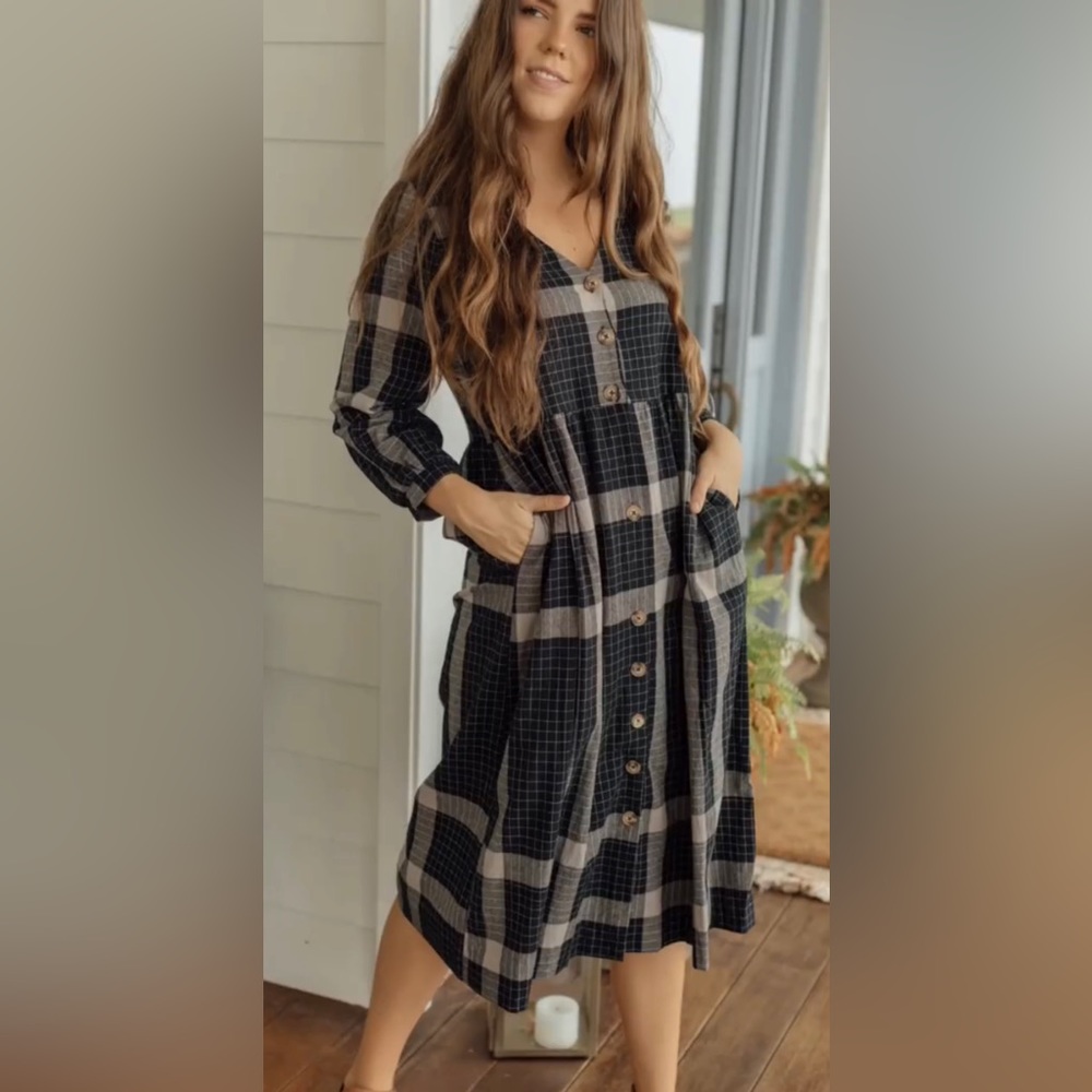 Neuflora Raleigh Dress
